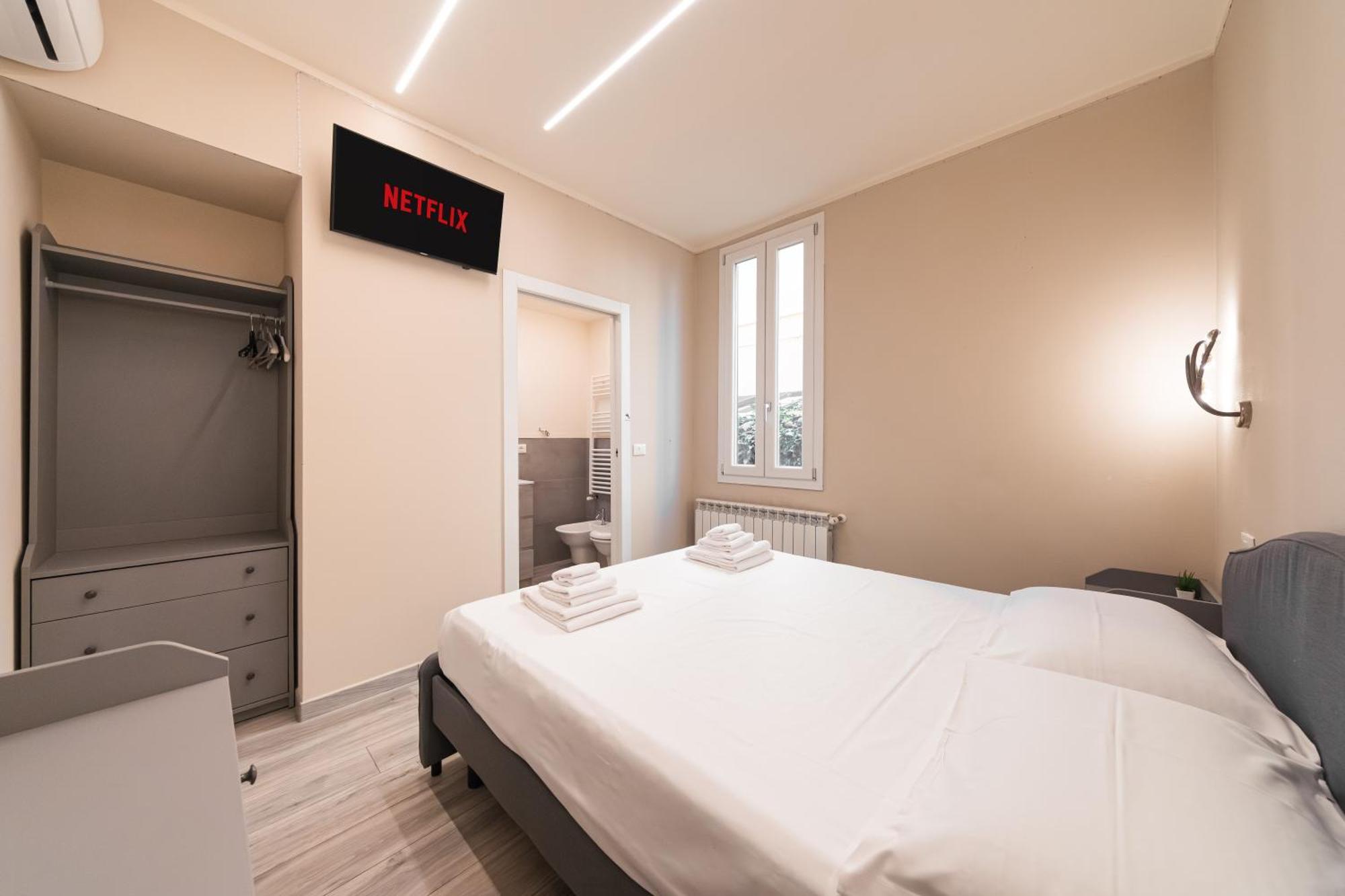Dall'Arca Suites Bologna Station - Center - Fiera Esterno foto